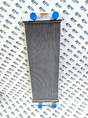 Радиатор охлаждения правый R ДВС 4654972; ZX670-5G